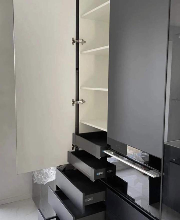 Création de mobilier parfaitement adapté